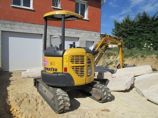 コマツ PC30MR級の車両イメージ